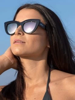 Dollboxx Chloe - Black Pink Rose Sunglasses -Swimwear Sales Store Chloe Black Pink Rose Sunglasses Sunglasses dollboxx 3 bfbe2aad 8ece 4916 8b70 c49a9ab98488