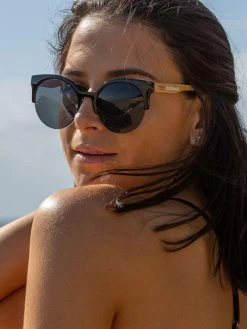 Dollboxx Deja Vu - Black Sunglasses -Swimwear Sales Store Deja Vu Black Sunglasses Sunglasses dollboxx 9 ce9c7688 da63 476b a794 7a8398c945e1