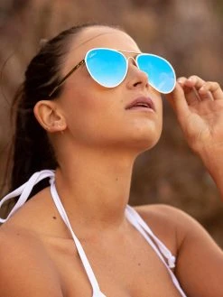 Dollboxx Encore - Blue Sunglasses -Swimwear Sales Store Encore Blue Sunglasses Sunglasses dollboxx 15 f1010809 67aa 477d 88db 1d084b944775
