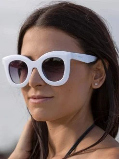 Dollboxx Lucy - White Sunglasses -Swimwear Sales Store Lucy White Sunglasses Sunglasses dollboxx 15 a1add417 5d24 4970 b87b 407016e27fc0