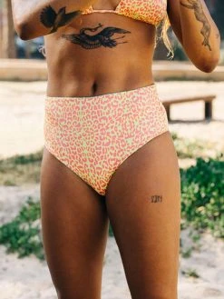 Dollboxx Mumba Seamless High Waisted Reversible Bikini Bottom - Savage -Swimwear Sales Store Mumba Seamless High Waisted Reversible Bikini Bottom Savage Swimwear dollboxx 32 1750911d 5961 45db a534 3409ebd15139