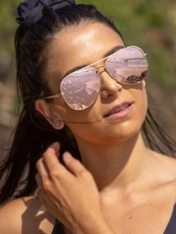 Dollboxx Oxygen Aviators - Rose Sunglasses -Swimwear Sales Store Oxygen Aviators Rose Sunglasses Sunglasses dollboxx 6 04fc29fc c8ba 4a6e a333 9da4864d45cc