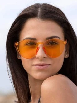 Dollboxx Polli - Gold Sunglasses -Swimwear Sales Store Polli Gold Sunglasses Sunglasses dollboxx 6 0b962bc7 b757 496f ada3 8bc2888ef5a1