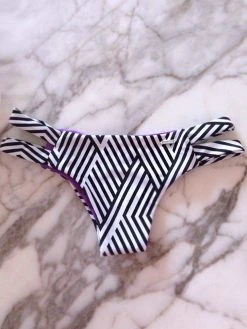 Dollboxx Reversible Cheeky Scrunch Bum Bikini Bottom - Monochrome / Purple -Swimwear Sales Store Reversible Cheeky Scrunch Bum Bikini Bottom Monochrome Purple Swimwear dollboxx 3 a977cd45 689f 49c1 9fa7 824a2ad6c45f