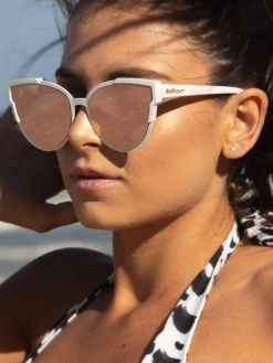 Dollboxx Slay White Luxe - Rose Gold Sunglasses 32 Dollboxx Slay White Luxe - Rose Gold Sunglasses -Swimwear Sales Store Slay White Luxe Rose Gold Sunglasses Sunglasses dollboxx 10 f23ea6a2 da45 42e5 aa99 0977ecfe4bb9