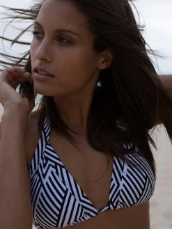 Dollboxx Slide Triangle Bikini Top - Monochrome -Swimwear Sales Store Slide Triangle Bikini Top Monochrome Swimwear dollboxx 4 df56dcaa cfb2 4fdf ac05 b330242f613a