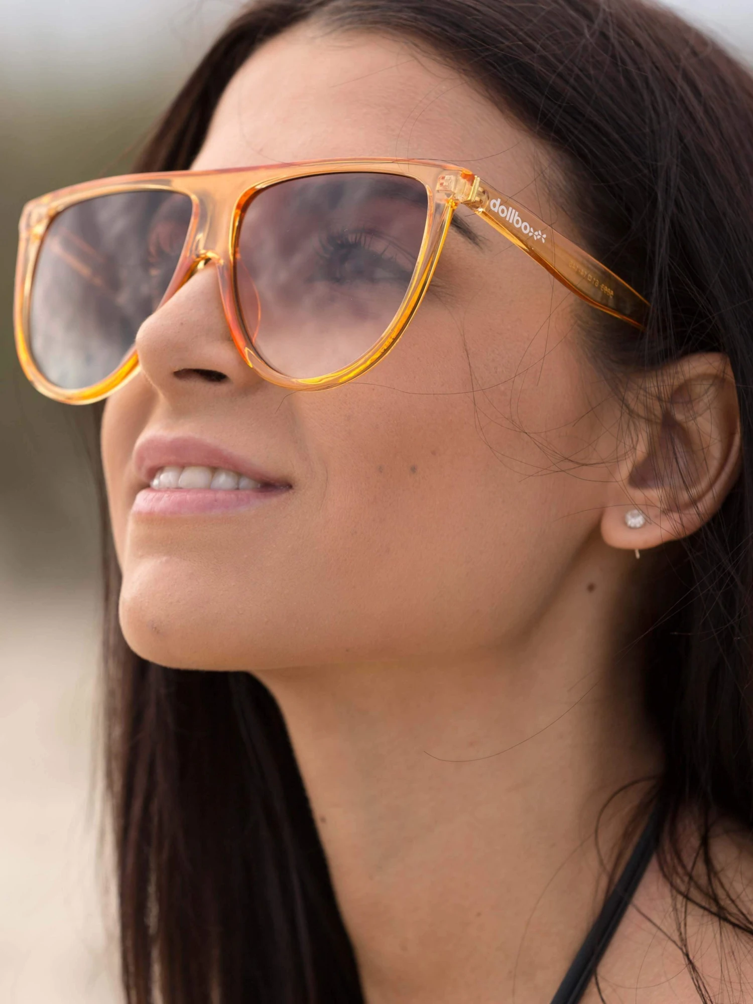 Dollboxx Stella - Clear Gold Sunglasses 11 Dollboxx Stella - Clear Gold Sunglasses - Image 11