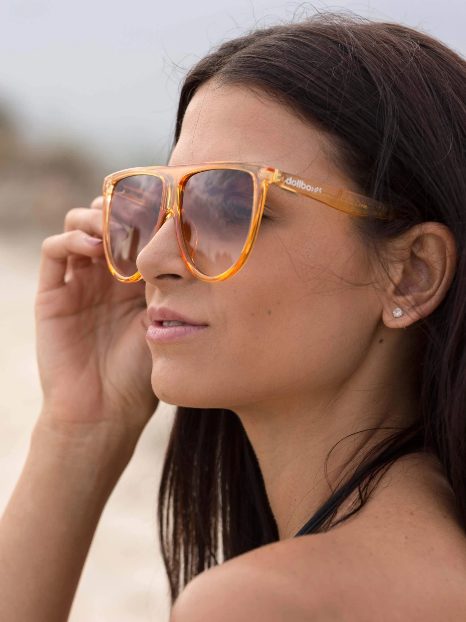 Dollboxx Stella - Clear Gold Sunglasses 5 Dollboxx Stella - Clear Gold Sunglasses - Image 5