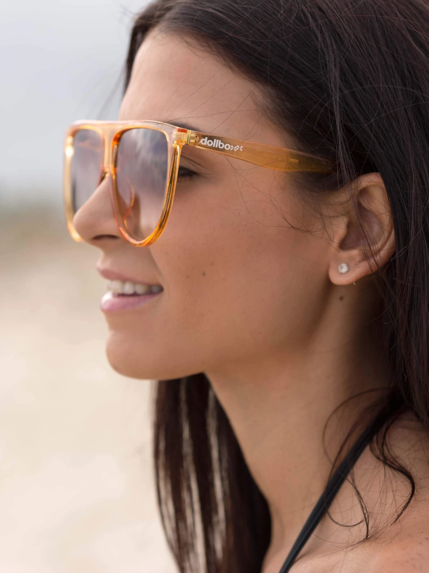 Dollboxx Stella - Clear Gold Sunglasses 9 Dollboxx Stella - Clear Gold Sunglasses - Image 9