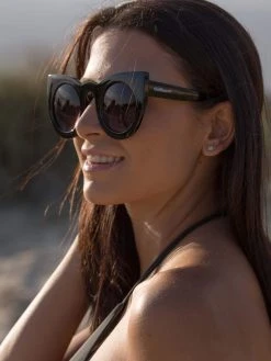 Dollboxx Tammy - Black Sunglasses -Swimwear Sales Store Tammy Black Sunglasses Sunglasses dollboxx 7 93e99529 d4ea 4177 a936 20cec064df56