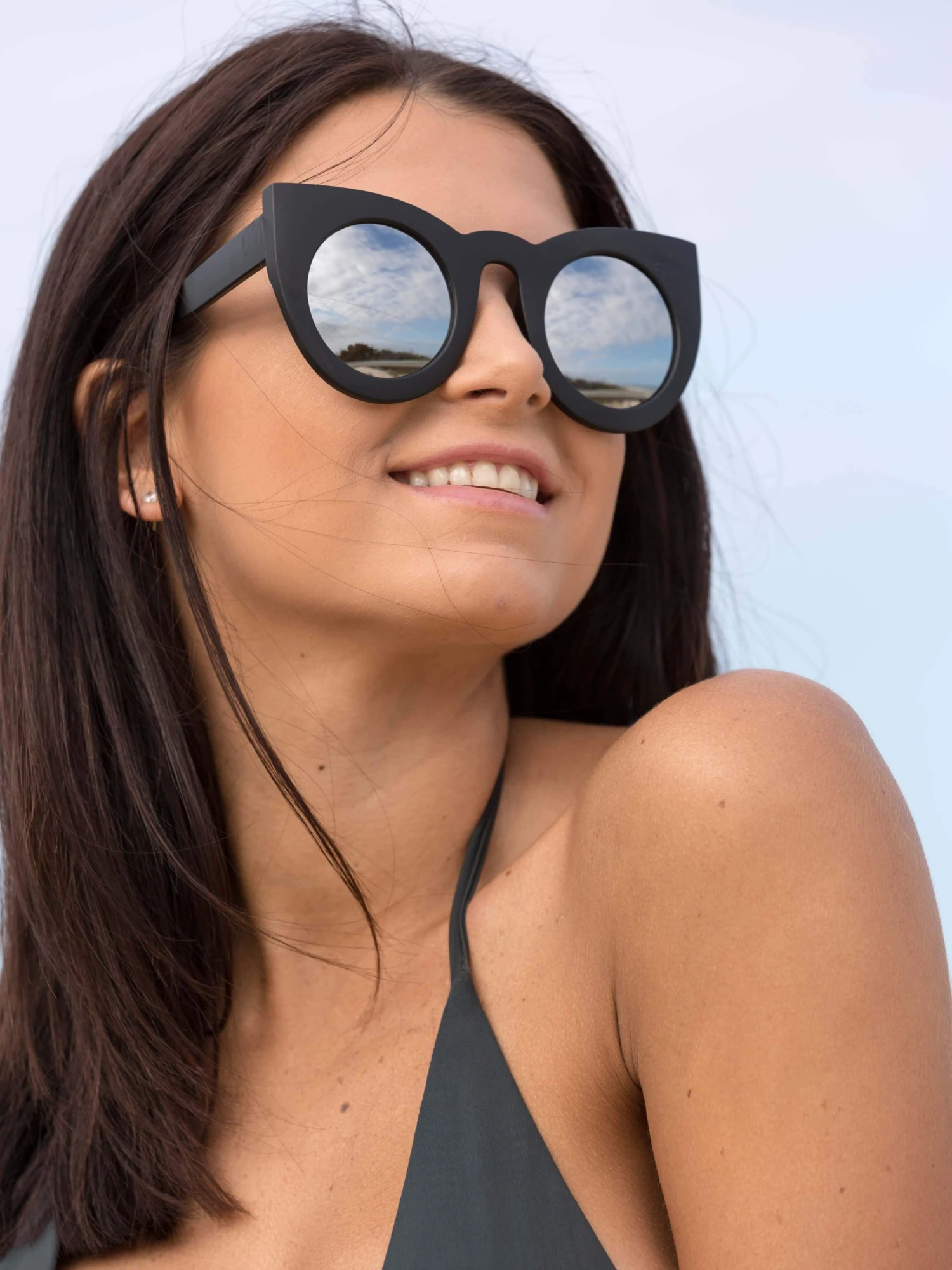 Dollboxx Tammy - Silver Black Sunglasses 1 Dollboxx Tammy - Silver Black Sunglasses