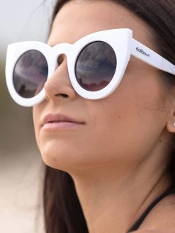 Dollboxx Tammy - White Sunglasses -Swimwear Sales Store Tammy White Sunglasses Sunglasses dollboxx 10 e0fce084 c577 4069 95e7 8f3614867aa5