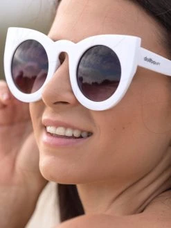 Dollboxx Tammy - White Sunglasses -Swimwear Sales Store Tammy White Sunglasses Sunglasses dollboxx 20 cdef0804 f33f 42a5 ab44 5a55e1ee9588