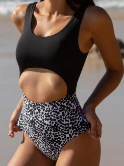Dollboxx Tori One Piece - Monochrome 27 Dollboxx Tori One Piece - Monochrome -Swimwear Sales Store Tori One Piece Monochrome Swimwear dollboxx 3 a022c2a7 e827 4944 bd12 0540a195f30a
