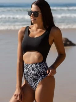 Dollboxx Tori One Piece - Monochrome 28 Dollboxx Tori One Piece - Monochrome -Swimwear Sales Store Tori One Piece Monochrome Swimwear dollboxx 4 315ad179 863b 45ad 99b5 80737ed40b2f